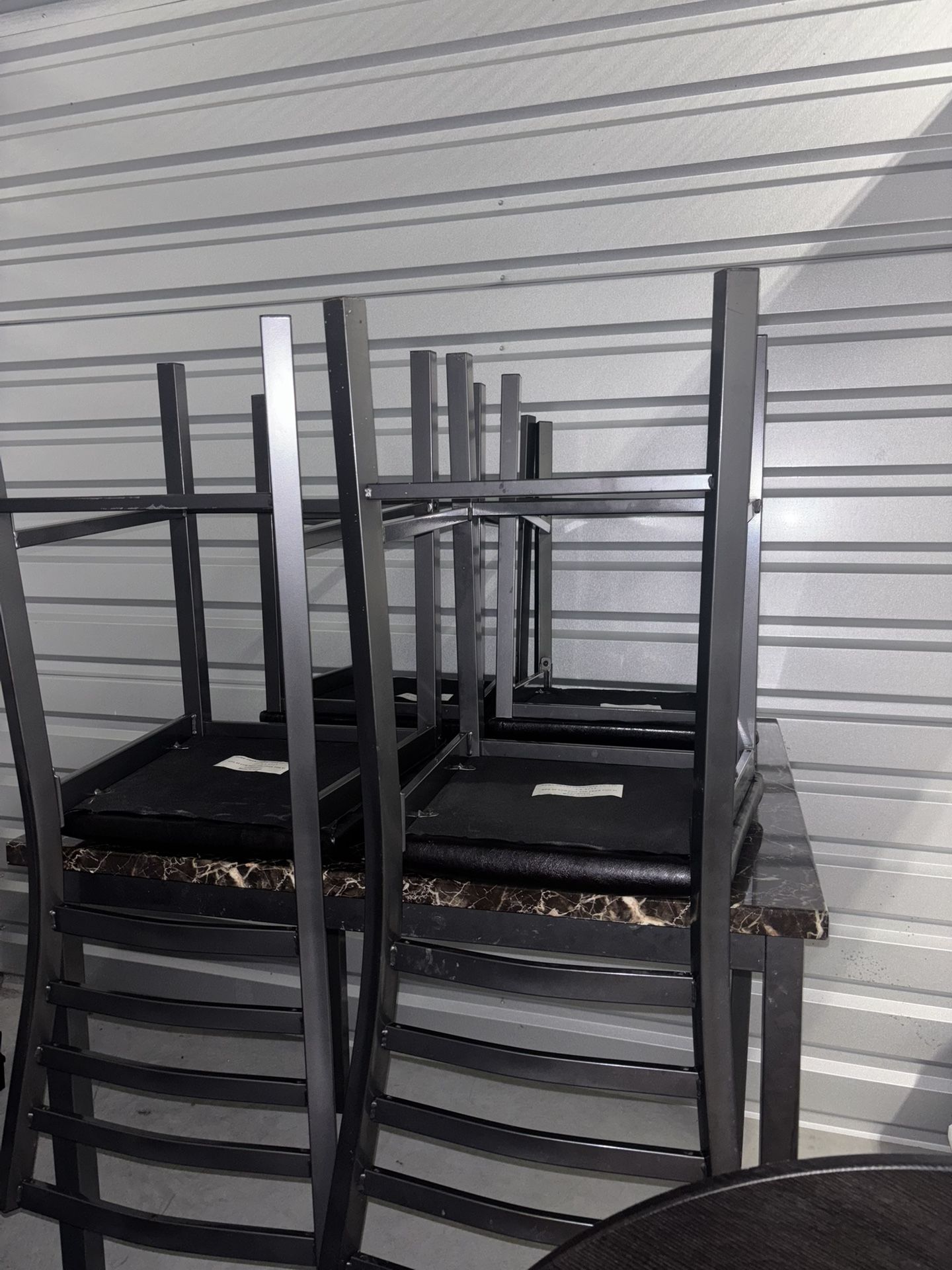 Marble Kitchen Table W Chairs