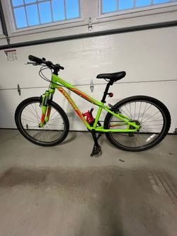 Specialized Hotrock 24”