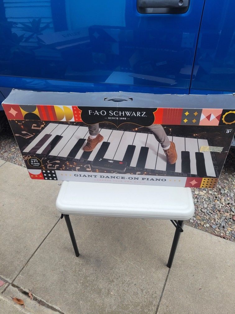 New Dance Piano Mat
