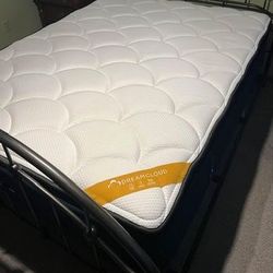 Dreamcloud Premier Rest Queen Mattress