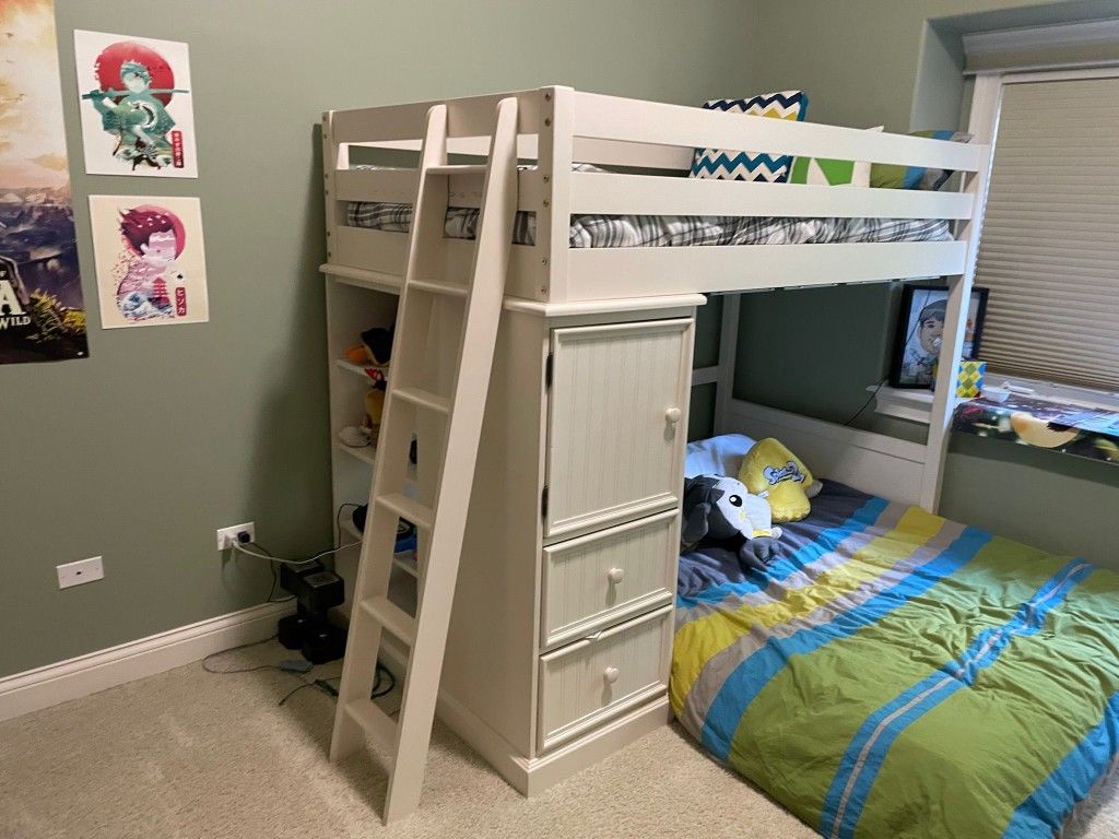 Bunk Bed With Ladder