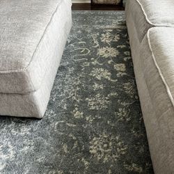 Blue Distressed 10x14 Rug 