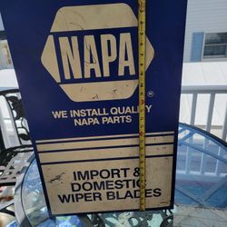 NAPA WIPER DISPLAY WALL MOUNT CABINET