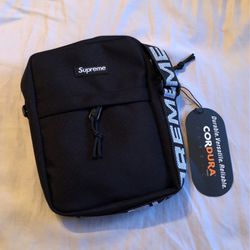 Supreme Shoulder Bags (SS18)