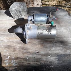 I Selling Starter For Chevy Colorado Good Condition $40