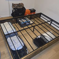 Queen Bed Frame with Storage Drawers – Metal & Wood – $120 (Bonus 2 Pillows)