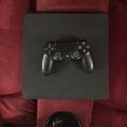 PS4 slim