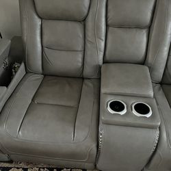 Like New Leather Power Recliner ~  Lumbar + Head Supports, Storage, Drink Holders 