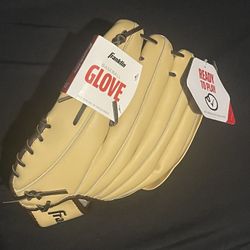 NEW Adult Franklin Baseball glove