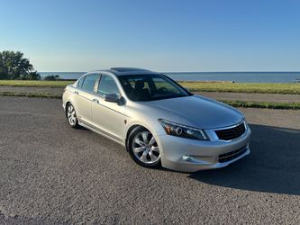 Honda Accord Sedan Silver