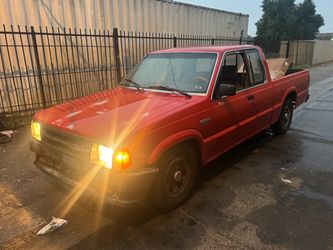1989 Mazda B-Series Pickup
