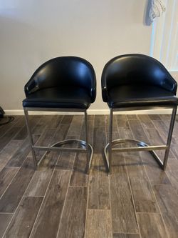 Karina II 24" Black Faux Leather counter Stool $100 Used