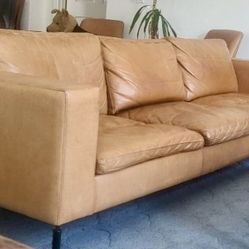 Bludot Leather Sofas
