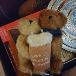 Boyds Bears Love Is Meant To Be Shared 