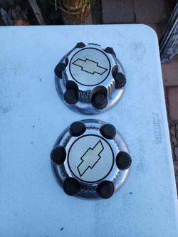 Chevy Hub cups