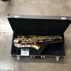 Saxophone Yamaha Yas-26