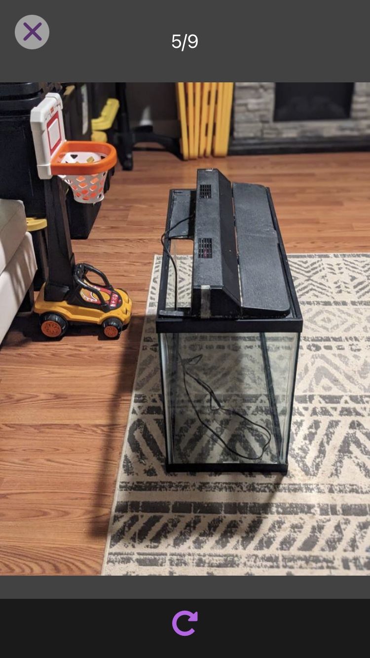 20 Gallons Aquarium With Good Included