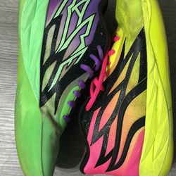 Lamelo Ball Rick And Morty’s(WITH BOX)Size 11