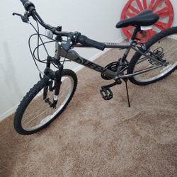Huffy Bike Rock Creek 24 In Really Good Condition