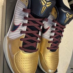 KOBE IV PROTO  Gold Olympic 