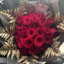 Red And Gold Bouquet 