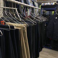 Pantalón para trabajo / camisa para trabajo /  work pants / shirts / aprons / overall / coveralls / chamarras / jackets / work uniforms 