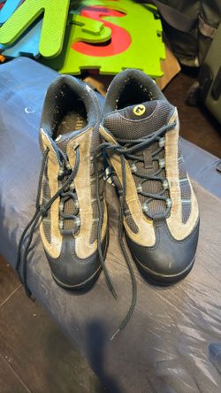 Bicycle Shoes Size 10
