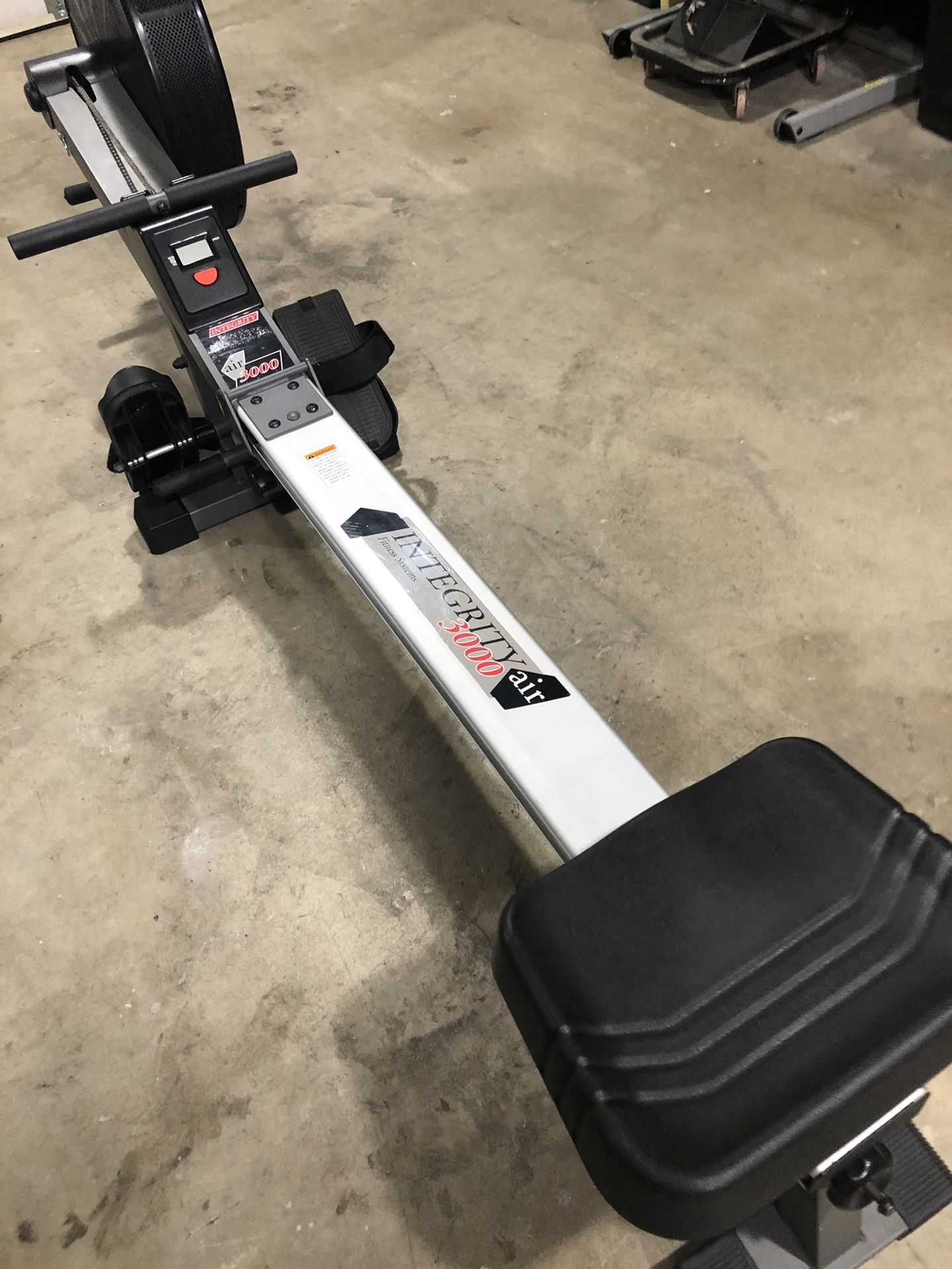 Rowing Machine - Integrity Air 3000
