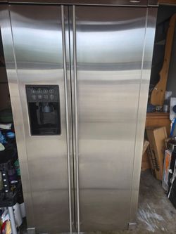 Monogram General Electric 36"