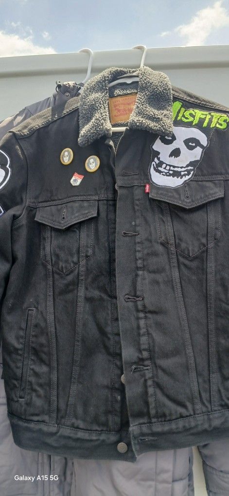 Levis  Jacket 