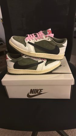 Travis Scott Jordan 1 low medium olive