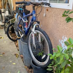 Genesis Saber Off-road 6061 Size27.5” $150