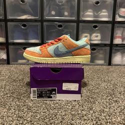 Nike SB Dunk Low Orange Emerald Rise