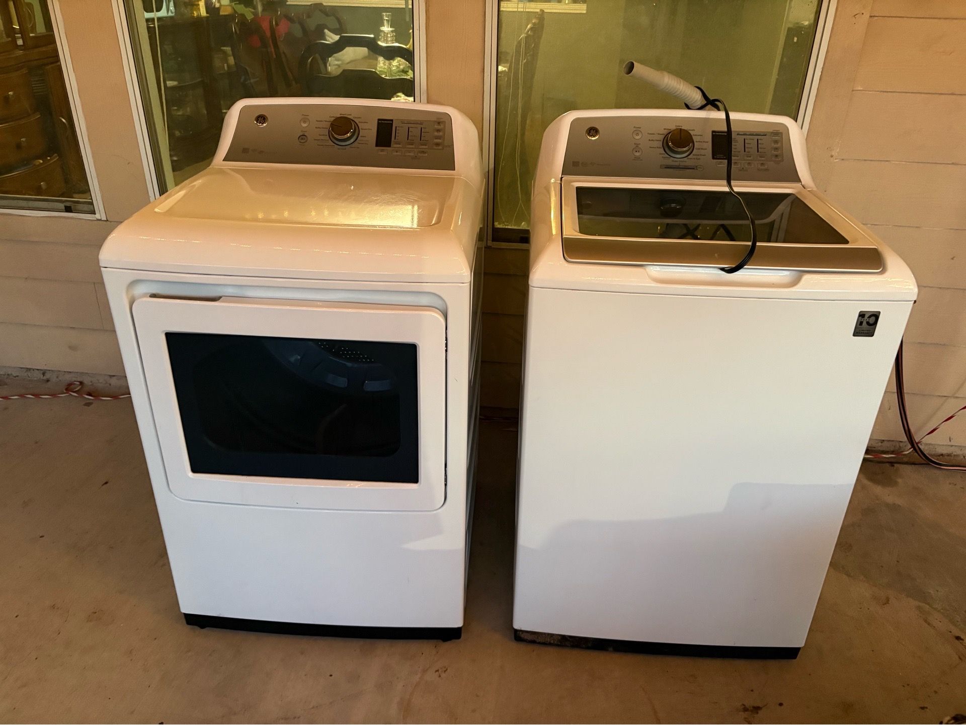GE Washer and dryer