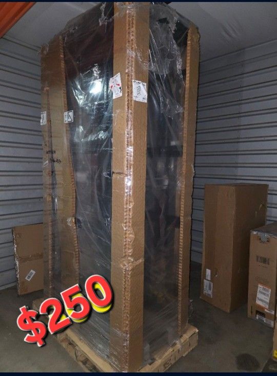 Computer Server Rack 