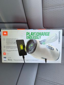 JBL Charge 6 Portable Bluetooth Speaker