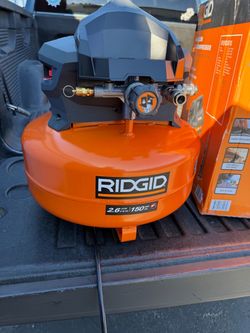 RIDGID 6 Gallon 150 PSI Air Compressor
