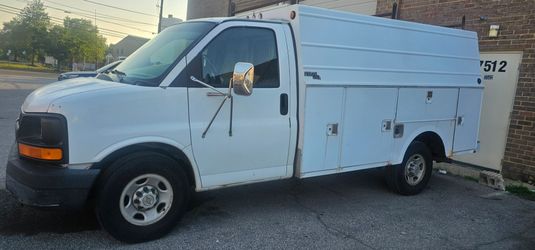 2003 Chevy 3500 Express Van (Cutaway Stahl) for sale or trade