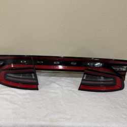 2015-2023 dodge charger tail lights 