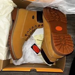 Lugz Boots 