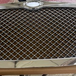 04-10  Chrysler 300 Mesh Front Bumper Grille