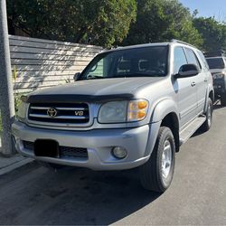 2002 Toyota Sequoia