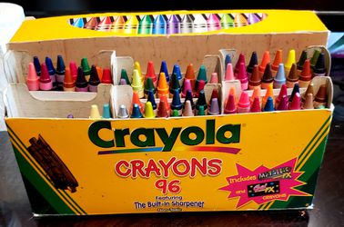 Crayola Crayon Set for Sale in Upland, CA - OfferUp