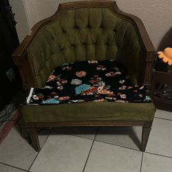 antique chair 