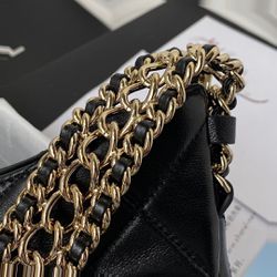 Chanel Hobo Bags for Sale in Oakland, CA - OfferUp