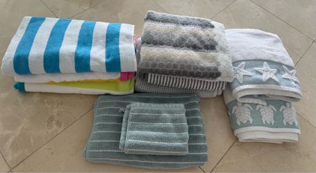 Towel Bundle! Brand New Large Bath Towels / Beach