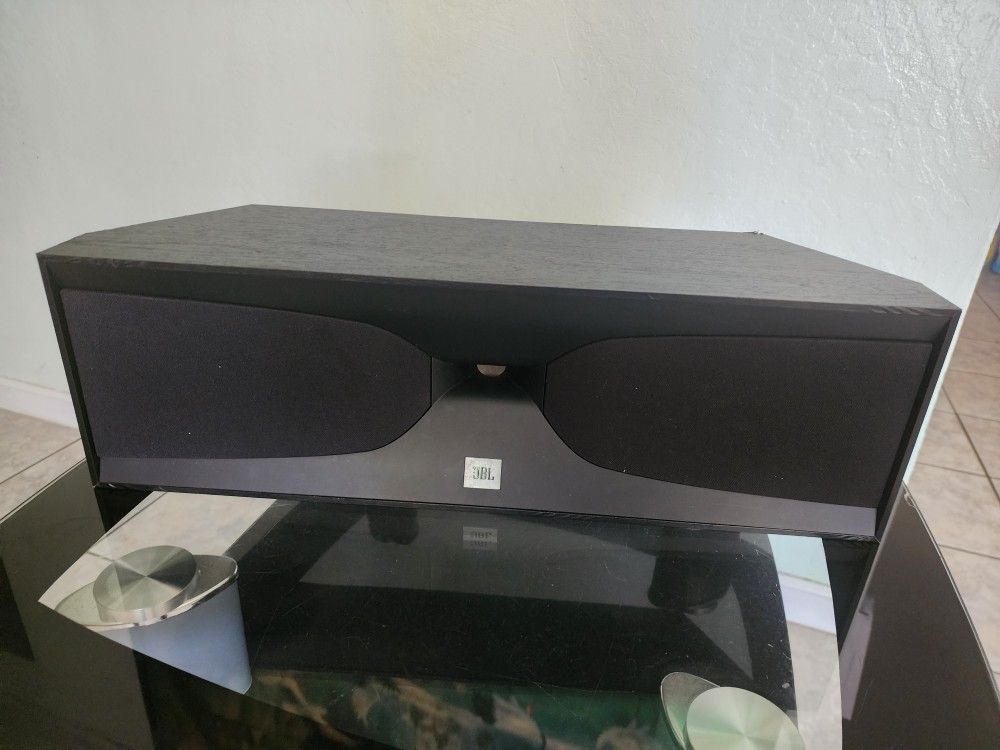 JBL Studio 520c S Series