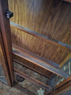 Display hutch