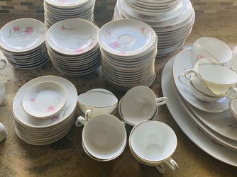 Royal Court Fine China Pink Carnation Set