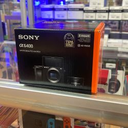 Sony A6400 With 16-50mm II